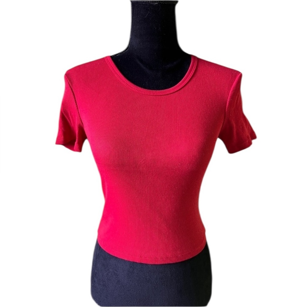 Active USA Womens Red Ribbed Short Sleeve Baby Tee Medium‎